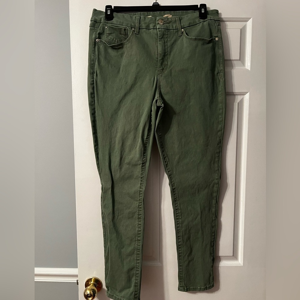 Seven7 olive green skinny jeans